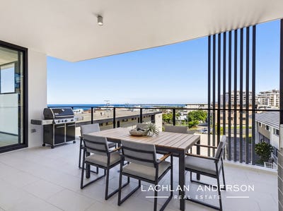 /international/au/19-37-moreton-parade-kings-beach-qld-151275612/