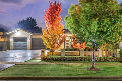 /international/au/26-tennyson-drive-queanbeyan-nsw-151327956/
