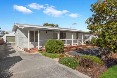 /international/au/18-beach-street-corinella-vic-151107064/