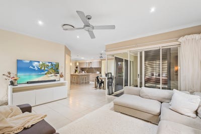 /international/au/10-forest-grove-crescent-sippy-downs-qld-148317544/