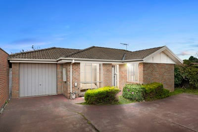 /international/au/2-39-bemersyde-drive-berwick-vic-151387188/