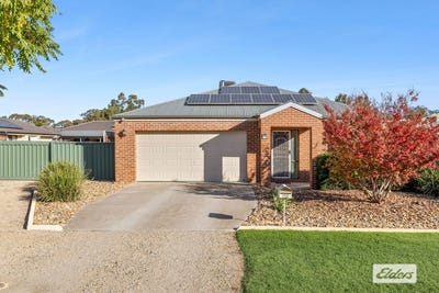 /international/au/158-kennedy-street-howlong-nsw-151314260/