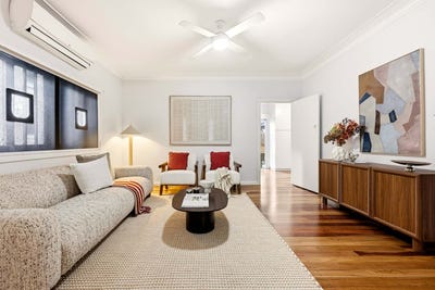 /international/au/90-cedar-street-greenslopes-qld-152414340/