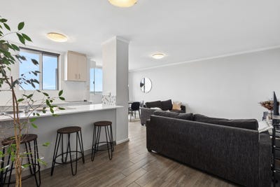/international/au/99-96-guildford-road-mount-lawley-wa-151061696/