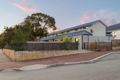 /international/au/2-1-stratford-street-east-fremantle-wa-150610028/