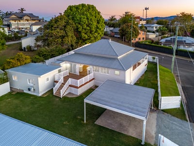 /international/au/32-caledonian-hill-gympie-qld-152525880/