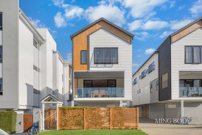 /international/au/2-133-russell-street-cleveland-qld-152319336/
