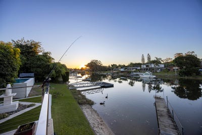 /international/au/3-andrew-avenue-broadbeach-waters-qld-148522216/?lang=id