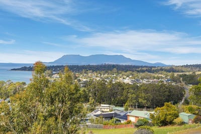 /international/au/5-mary-street-orford-tas-152395332/