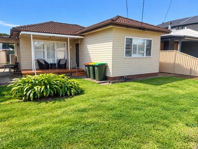 /international/au/48-brian-st-merrylands-nsw-152658104/