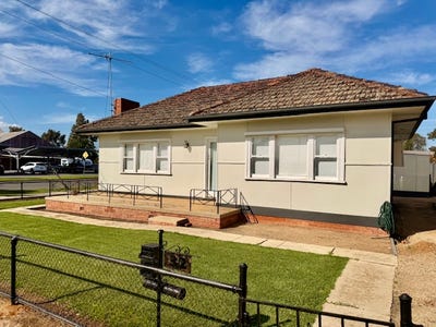 /international/au/32-gitchell-corowa-nsw-151073496/