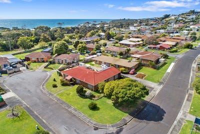 /international/au/166-james-street-devonport-tas-151299700/