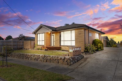 /international/au/1-22-broadway-bonbeach-vic-148477964/