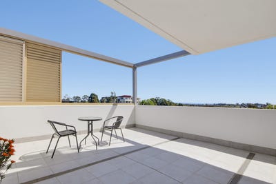 /international/au/19-27-yattenden-crescent-baulkham-hills-nsw-152548020/