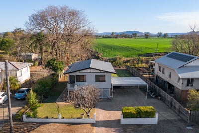 /international/au/14-spencer-street-gatton-qld-152525236/