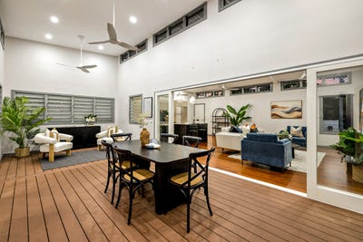 /international/au/19b-boden-street-edge-hill-qld-151275480/