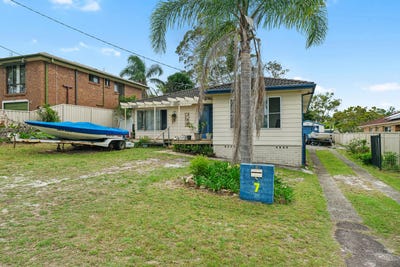 /international/au/7-navy-nook-tanilba-bay-nsw-152674952/