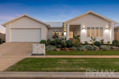 /international/au/10-burt-street-gobbagombalin-nsw-150765568/