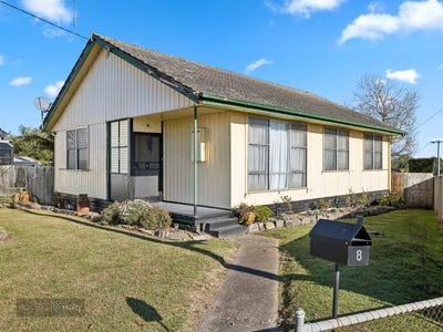 /international/au/8-sloan-avenue-leongatha-vic-151570368/