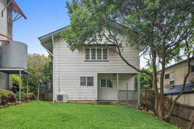 /international/au/99-sir-fred-schonell-drive-st-lucia-qld-150686836/
