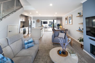 /international/au/14-moonlight-street-north-coogee-wa-151351816/