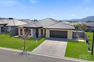 /international/au/25-ibis-street-calala-nsw-152630104/