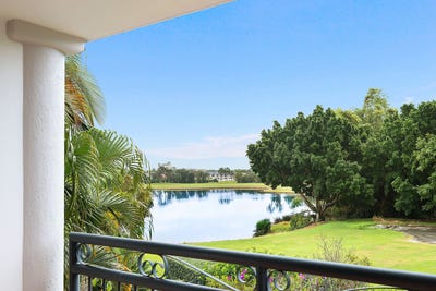 /international/au/46-85-palm-meadows-drive-carrara-qld-148602372/?lang=zh-cn