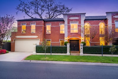 /international/au/15-maryland-way-albury-nsw-152479688/