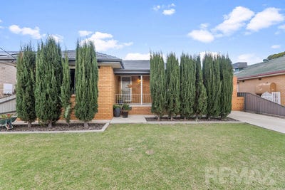 /international/au/19-nixon-crescent-tolland-nsw-151312972/