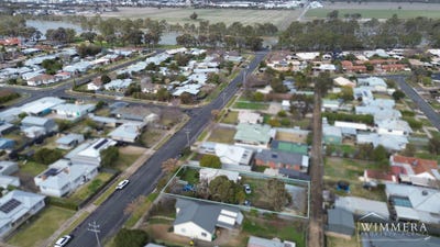 /international/au/112-bennett-road-horsham-vic-148535912/