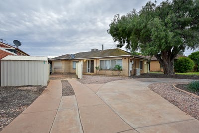 /international/au/1-fraser-close-whyalla-stuart-sa-151497912/