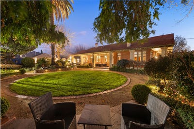 /international/au/612-kiewa-street-albury-nsw-152459944/