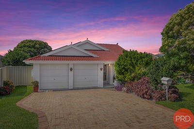 /international/au/62-golden-wattle-crescent-thornton-nsw-150845288/