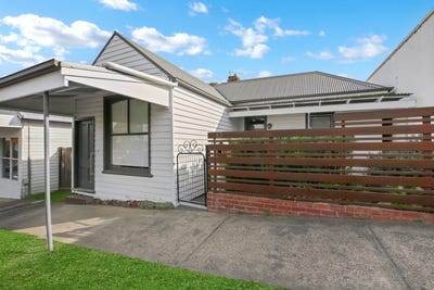 /international/au/11-13-high-street-bunyip-vic-151112564/
