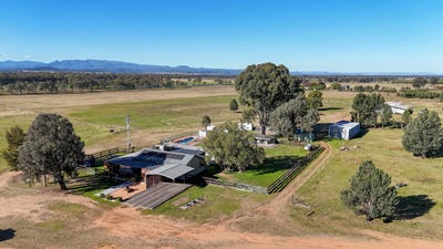 /international/au/53-pandora-lane-narrabri-nsw-148581836/?lang=en