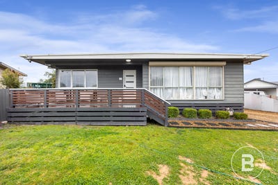 /international/au/32-brown-street-stawell-vic-152530496/