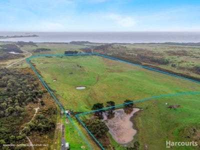 /international/au/lot-1-old-aerodrome-road-low-head-tas-204553640/