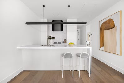 /international/au/109-451-hampton-street-hampton-vic-150891368/