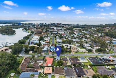 /international/au/8-mark-street-forster-nsw-151926132/