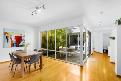 /international/au/13a-lakeside-drive-joondalup-wa-152631508/