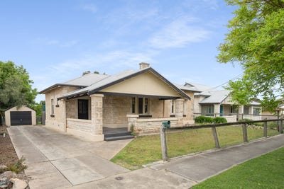 /international/au/10-pethick-street-naracoorte-sa-152687212/