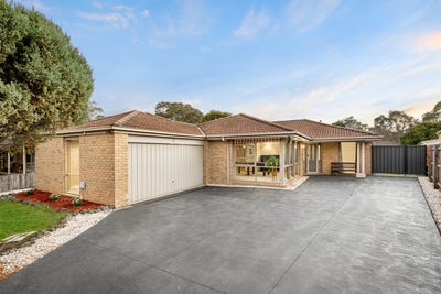 /international/au/15-briar-rose-walk-croydon-south-vic-148470524/