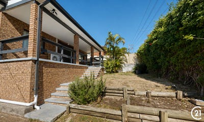 /international/au/110-morna-point-road-anna-bay-nsw-151166864/
