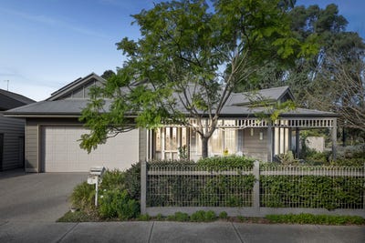 /international/au/2-shepparton-street-eynesbury-vic-151446816/