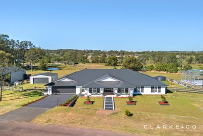 /international/au/13-maybon-close-branxton-nsw-150865420/