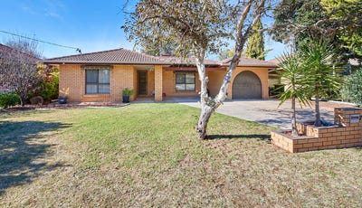 /international/au/7-forrest-street-lake-albert-nsw-151512352/