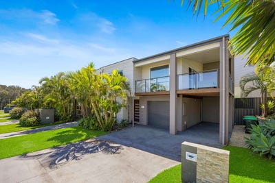 /international/au/6-3-wesley-avenue-port-macquarie-nsw-150971720/