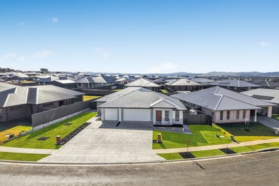 /international/au/12-12a-shearman-street-mudgee-nsw-150972592/