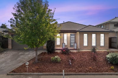 /international/au/32-springridge-boulevard-wallan-vic-151173704/
