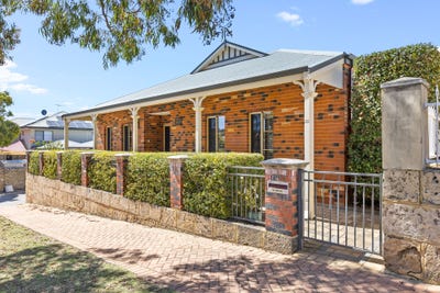 /international/au/6-wagtail-pass-joondalup-wa-152619324/